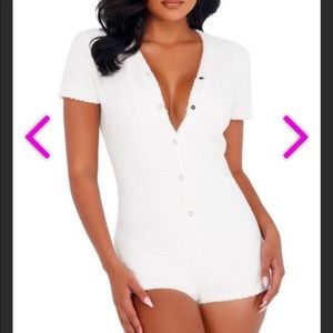 Roma confidential fuzzy romper